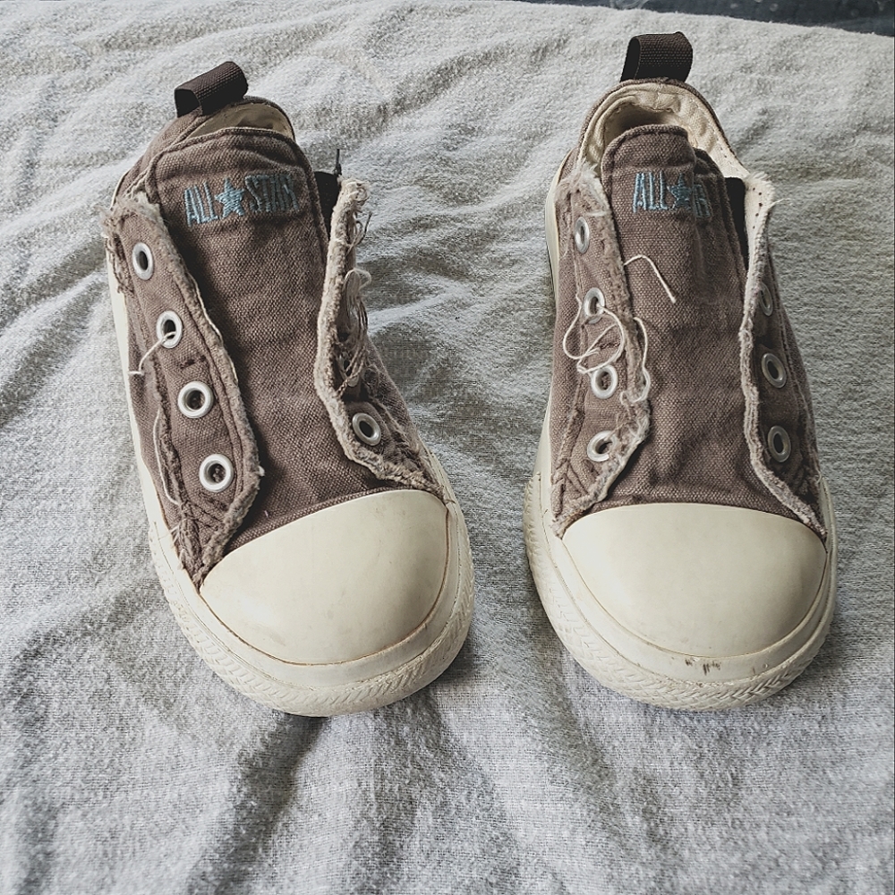 AllStar Converse size 9 kids